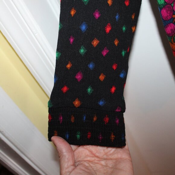 Vintage Women's Stretchy Floral Black Button up Long Sleeve Top - Picture 4 of 8